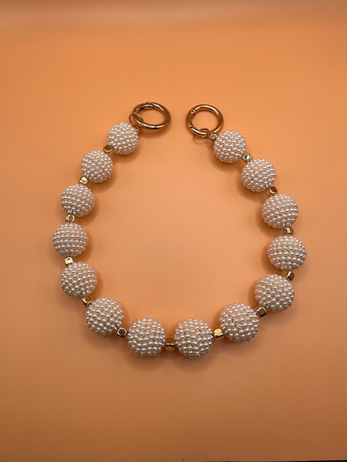 Pearl white telefoonketting
